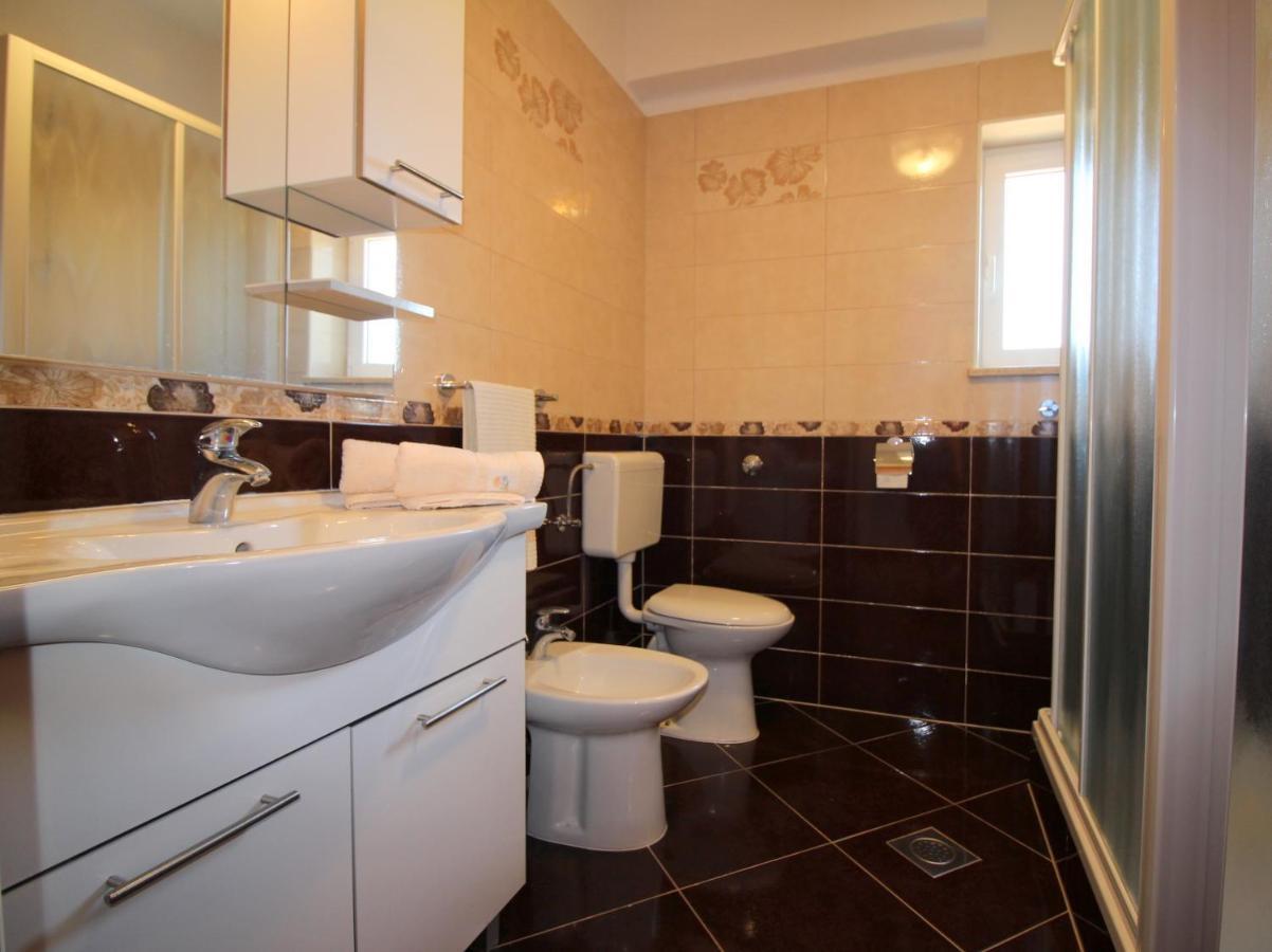 Apartment Liliana Near Beach Porec Luaran gambar
